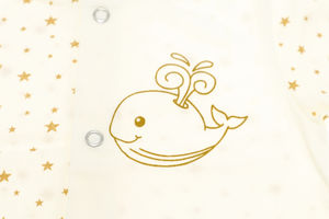 Кофточка "Звездочки - кружочки", цвет кремовый с китом, р. 56